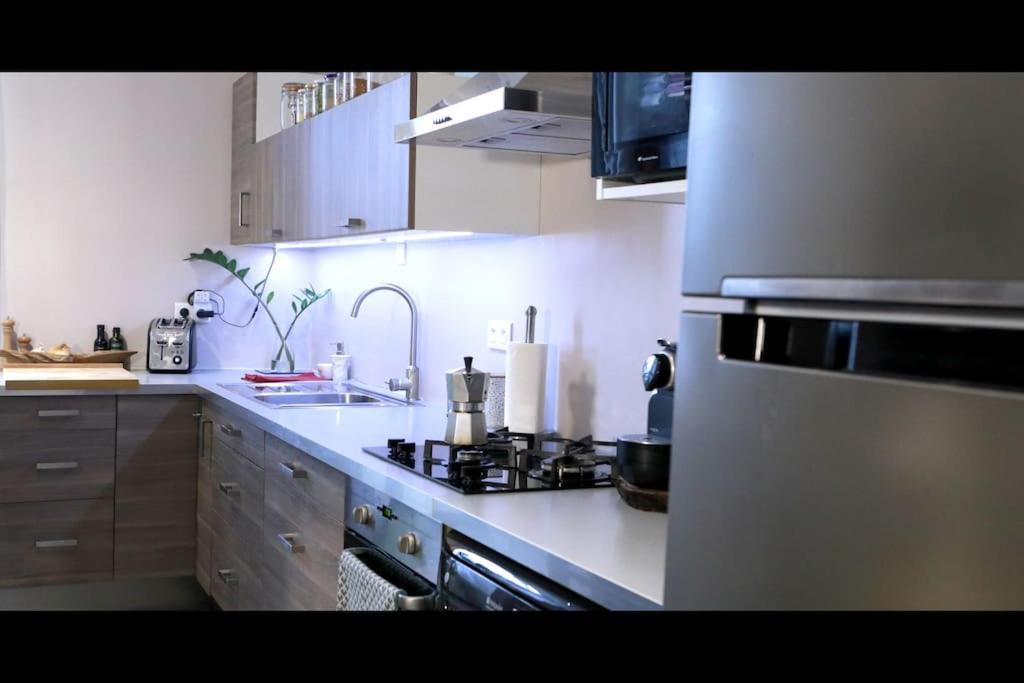 Charmant Logement De Qualite - Centre Ville De 米洛 外观 照片